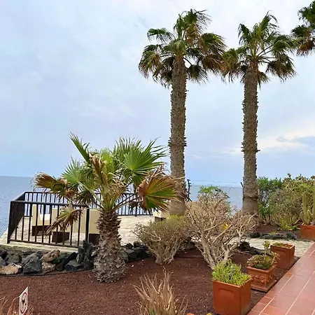 Sunny 1bed With Ocean View On The 1st Coastline Apartament